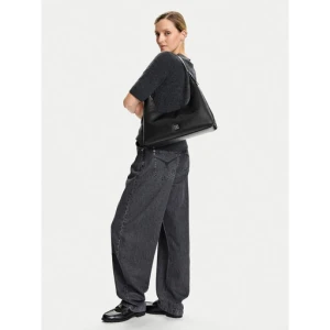 Torebka Calvin Klein Emblem Hw Lthr Shoulder Bag LV04F3262G Czarny