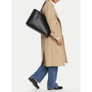 Torebka Calvin Klein Foil Logo Tote W/Pouch LV04F3274G Czarny