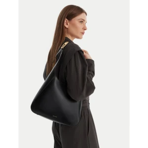 Torebka Calvin Klein Hardware Adj Strap Medium Bag LV04F3402G Czarny