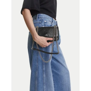 Torebka Calvin Klein Jeans Chain Mini Ew Flap LV04K3085G Czarny