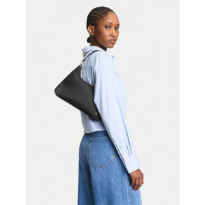 Torebka Calvin Klein Jeans Satin Nylon Small Shoulder Bag LV04K3219G Czarny