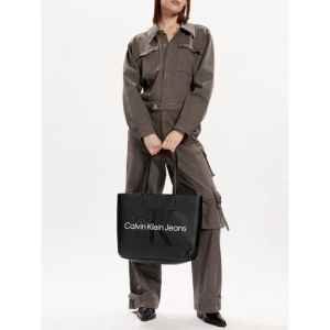 Torebka Calvin Klein Jeans Sculpted Shopper29 Mono K60K610276 Czarny