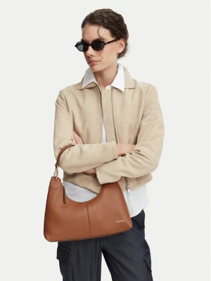 Torebka Calvin Klein Slouchy Leather Shoulder Bag LV04F3657G Brązowy jasny
