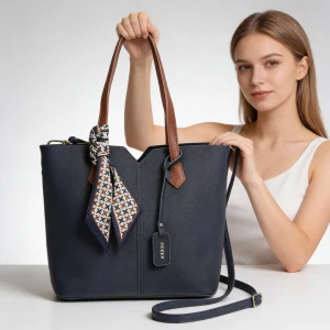 Torebka damska Rieker, ze skóry ekologicznej o klasycznej formie z dwoma uchwytami długim paskiem na ramię ozdobną apaszką i funkcjonalnym wnętrzem d