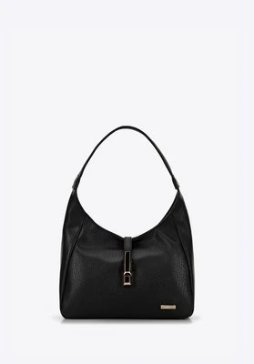 Torebka damska worek z dekoracyjną klamrą na pasku czarna Wittchen