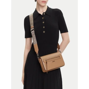 Torebka DKNY Bryant Ave Md Flap C R42E3E21 Brązowy