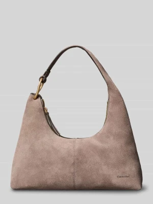 Torebka do ręki z naturalnej skóry z wytłaczanym logo Calvin Klein