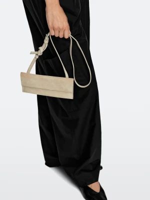 Torebka Listonoszka Z Zamszu - Ecru - Massimo Dutti - Female