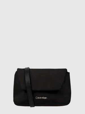 Torebka na długim pasku z logo CK Calvin Klein