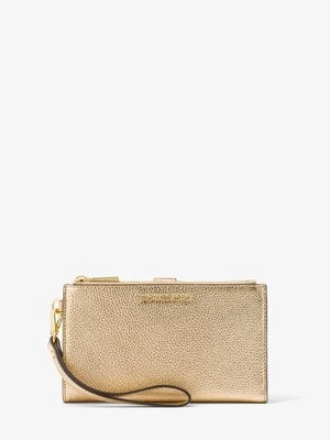 Torebka na nadgarstek na smartfona Adele z metalicznej skóry groszkowej MICHAEL Michael Kors