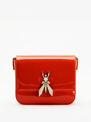 Torebka na ramię Essential Fly z błyszczącej skóry PATRIZIA PEPE