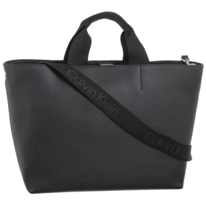 Zdjęcie produktu Torebka Over Webbing Tote Pu Black K60K612710 BEH (CK586-a) Calvin Klein