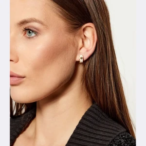 TORY BURCH Kolczyki Kira