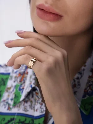 TORY BURCH Pierścionek Logo