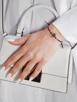 TORY BURCH Skórzana bransoletka Miller Slider czarny