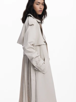 Trencz z plisowanym tyłem Desigual