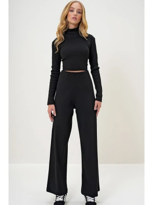 Trend Alaçatı Stili 2-częściowy zestaw w kolorze czarnym rozmiar: M