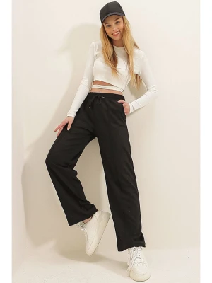 Trend Alaçatı Stili Spodnie dresowe w kolorze czarnym rozmiar: M