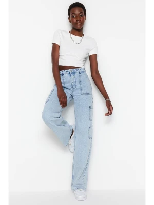 trendyol Dżinsy - Comfort fit - w kolorze błękitnym rozmiar: 32