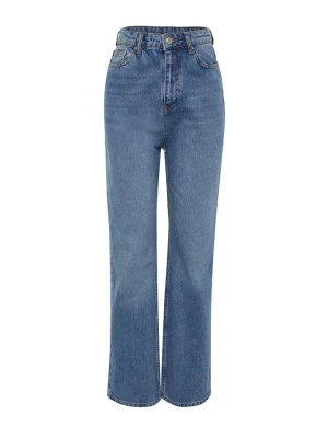 trendyol Dżinsy - Comfort fit - w kolorze niebieskim rozmiar: 40