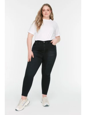 trendyol Dżinsy - Skinny fit - w kolorze czarnym rozmiar: 46