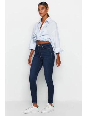 trendyol Dżinsy - Skinny fit - w kolorze granatowym rozmiar: 34