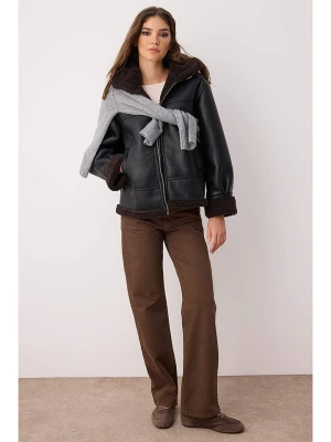 trendyol Kurtka w kolorze czarnym ze skóry syntetycznej rozmiar: XS