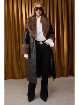 trendyol Płaszcz w kolorze czarnym ze skóry syntetycznej rozmiar: 44