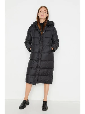 trendyol Płaszcz zimowy w kolorze czarnym rozmiar: L