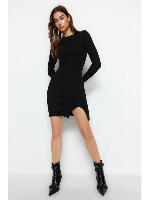trendyol Sukienka w kolorze czarnym rozmiar: M
