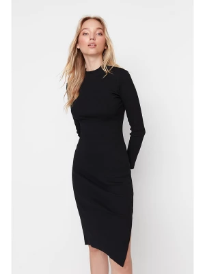 trendyol Sukienka w kolorze czarnym rozmiar: M