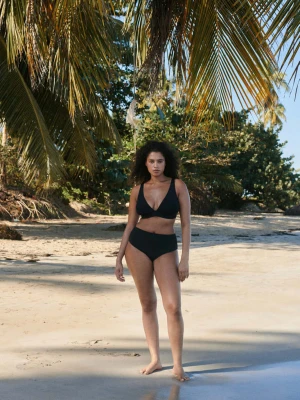 Trójkątna góra od bikini czarny - Kobieta - - MANGO