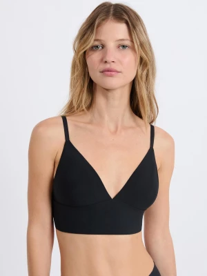 Trójkątny biustonosz bez fiszbin z odkrytymi plecami Etam
