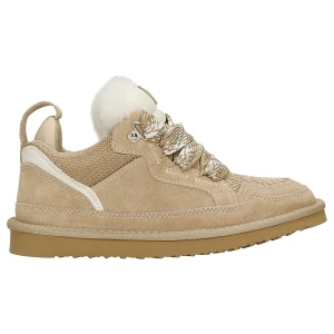 Beżowe niskie śniegowce z puchatym jezykiem i grubymi sznurowkami r 64013-84 Relaks