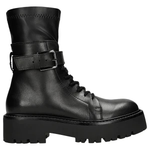 Czarne trzewiki damskie z elastyczna cholewka 64136-81 Wojas