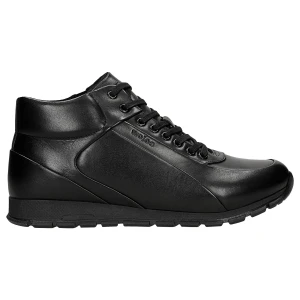 Czarne wysokie sneakersy męskie ze skóry licowej 24151-51 Wojas