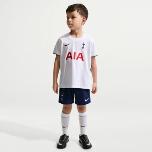 Trzyczęściowy strój do piłki nożnej dla małych dzieci Tottenham Hotspur Stadium 2026 (wersja domowa) – replika - Biel Nike