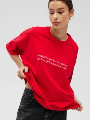 Tshirt typu oversize z nadrukiem w kolorze INTENSE RED - REALITY-XS/S Marsala