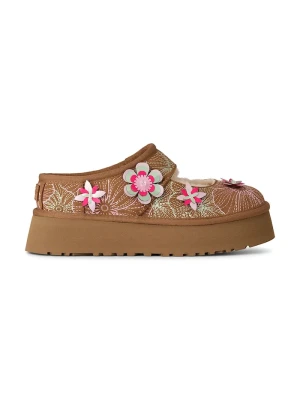 UGG baleriny zamszowe W Bea Mary Jane Meadow brązowy