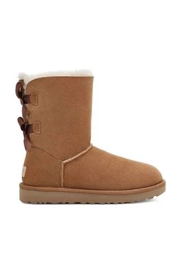 UGG buty Classic Bailey Bow II damskie kolor brązowy na płaskim obcasie ocieplone 1016225-CHE