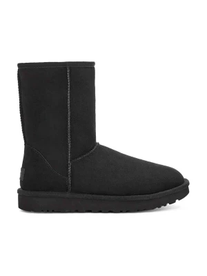 UGG Classic Short II