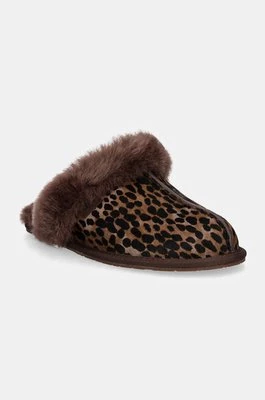 UGG kapcie Scuffette Caspian kolor brązowy 1158352-BCDR