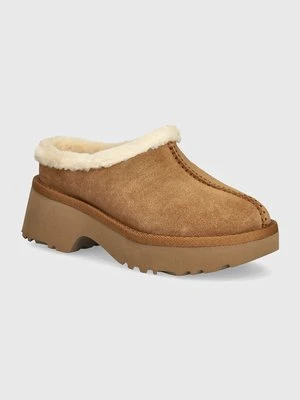 UGG kapcie zamszowe New Heights Cozy Clog kolor brązowy 1162510-CHE