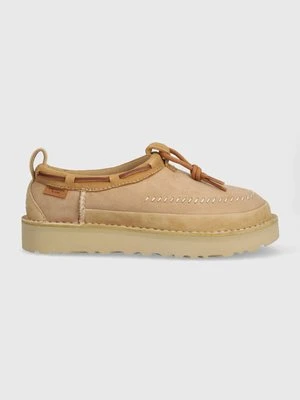 UGG kapcie zamszowe Tasman Crafted Regenerate kolor beżowy 1152747