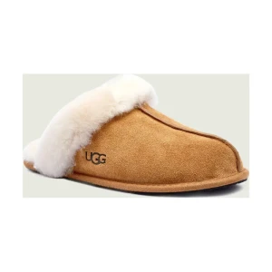 UGG Ocieplane obuwie domowe W SCUFFETTE II | shearling | z dodatkiem wełny | zamsz