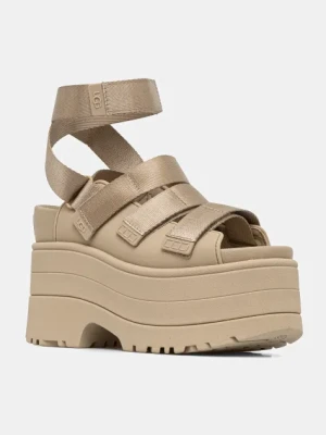 UGG sandały Goldenrise damskie kolor beżowy na słupku 1167431-MDSD