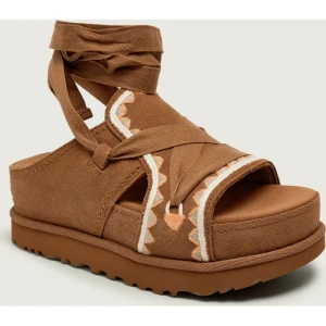 UGG Sandały W GOLDENSTAR HI ARTISTITCH | zamsz