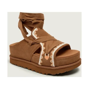 UGG Sandały W GOLDENSTAR HI ARTISTITCH | zamsz