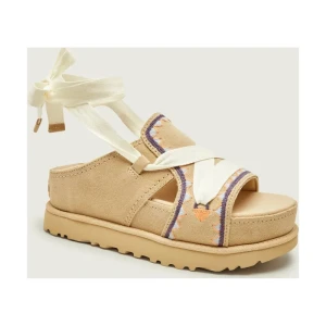 UGG Sandały W GOLDENSTAR HI ARTISTITCH | zamsz