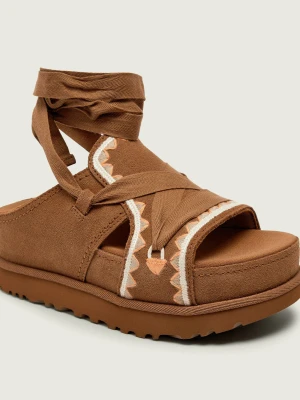 UGG Sandały W GOLDENSTAR HI ARTISTITCH | zamsz